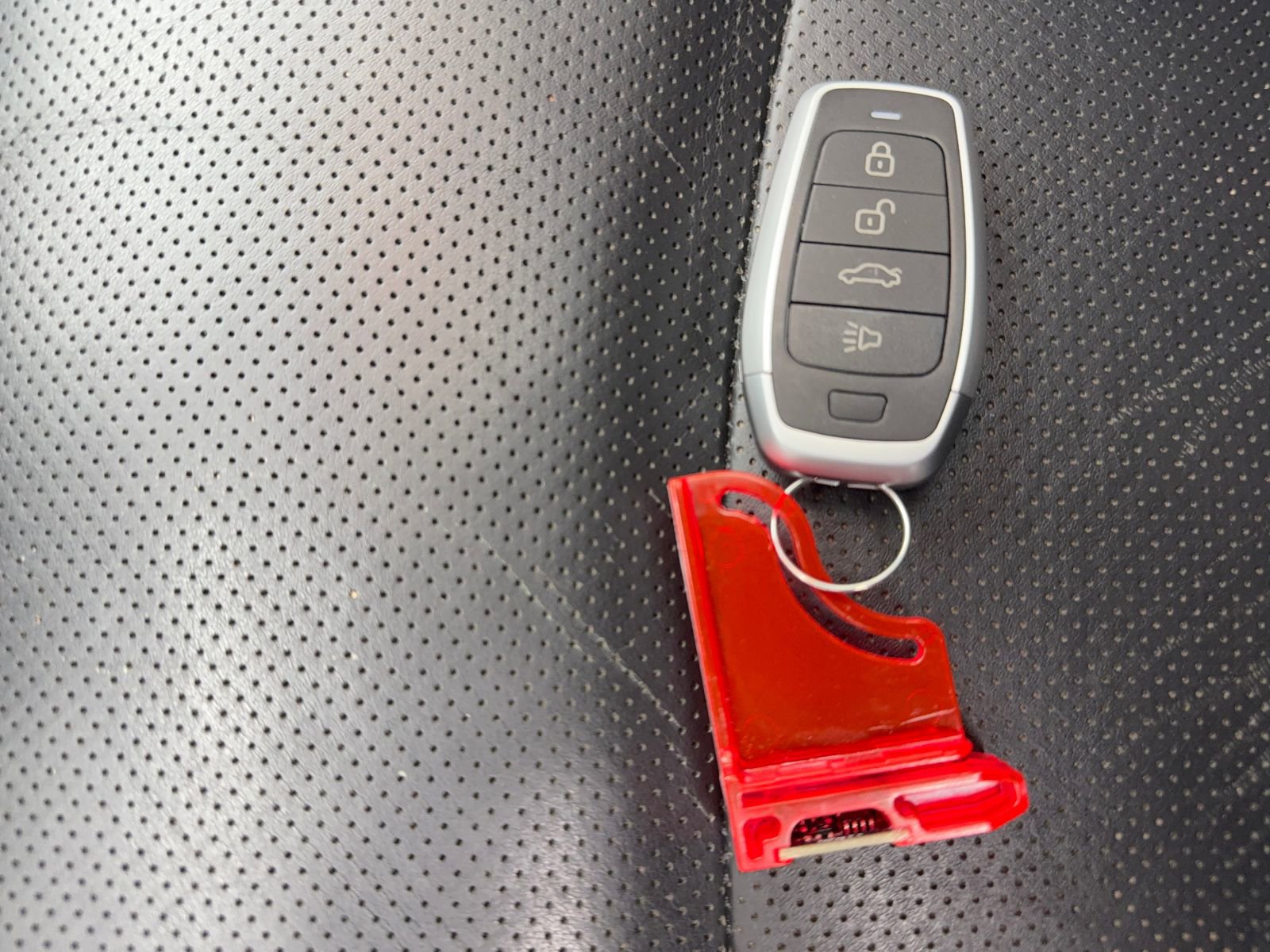 Used 2018 INFINITI QX80 2WD w/ Driver Assistance Package image 56