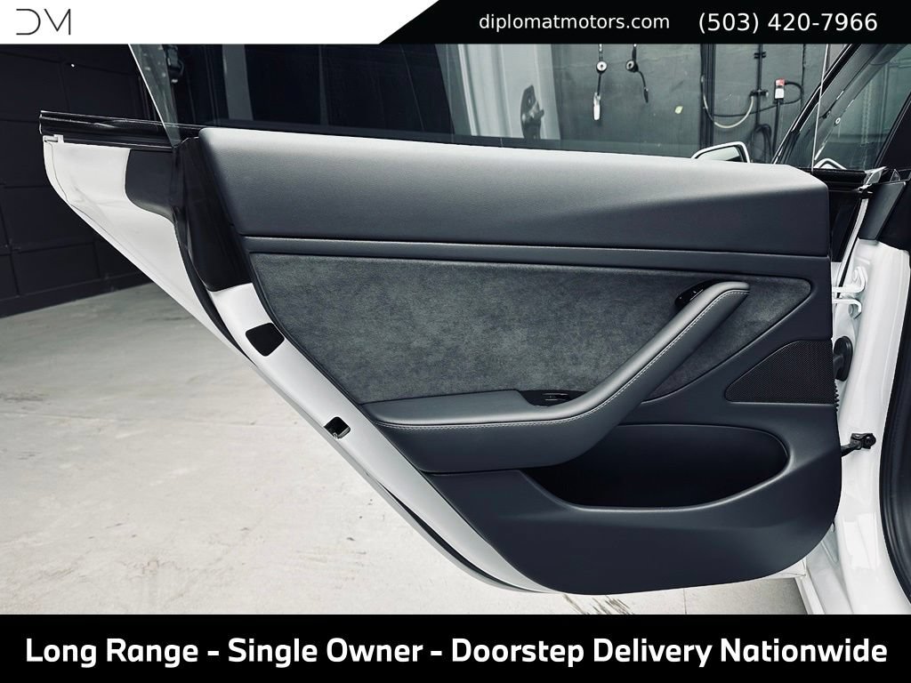 Used 2018 Tesla Model 3 Long Range RWD image 26