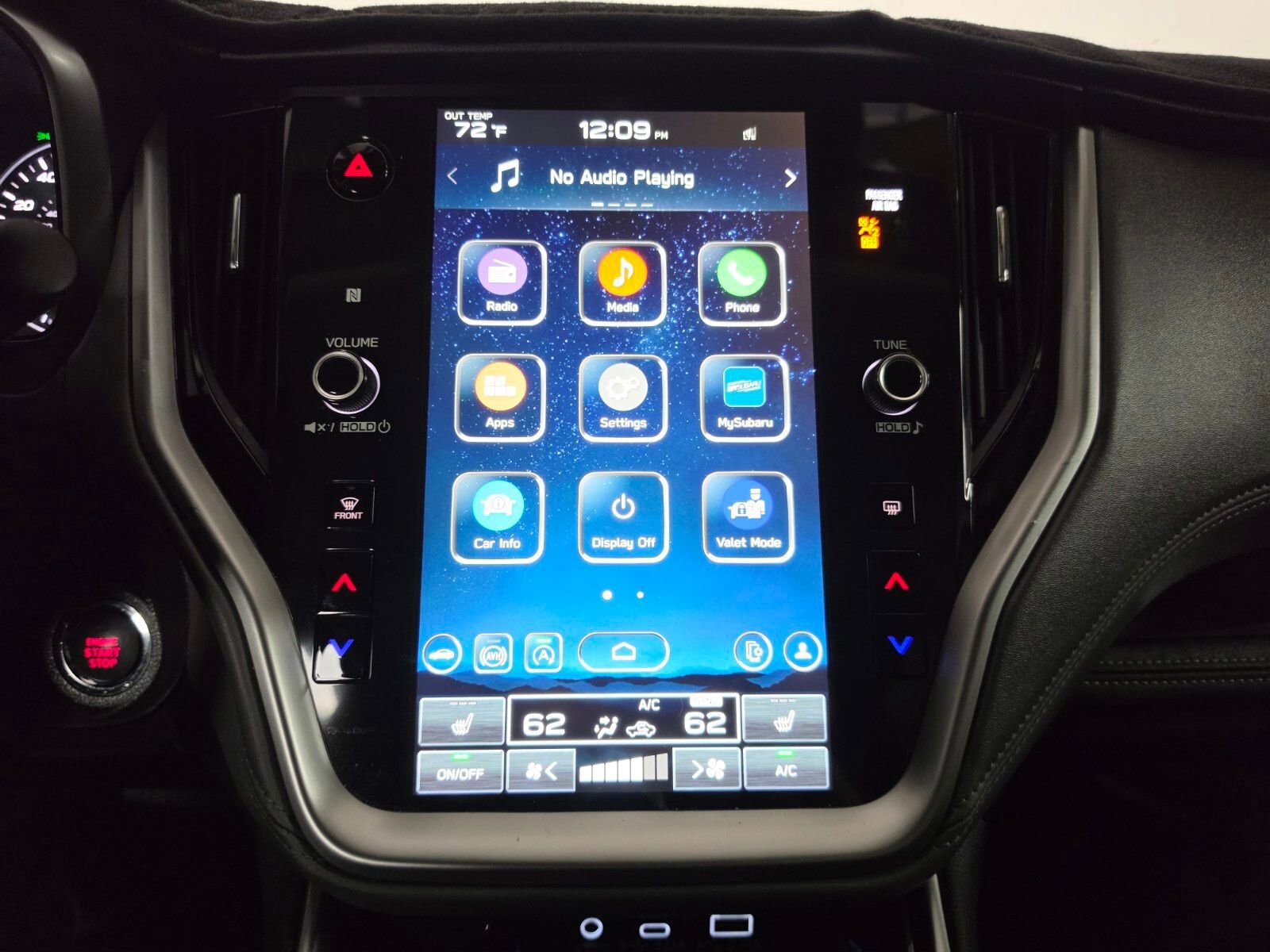 Certified 2025 Subaru Outback Onyx Edition AWD/4WD image 27