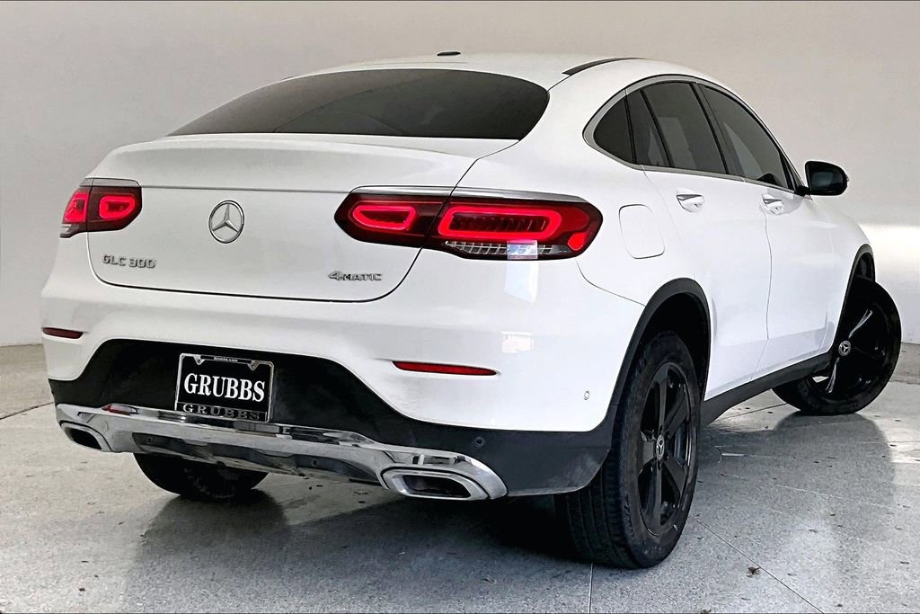 Used 2023 Mercedes-Benz GLC 300 4MATIC Coupe image 2