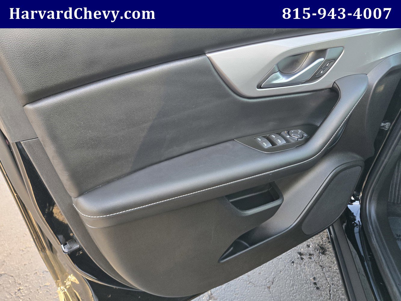 Used 2025 Chevrolet Blazer LT AWD/4WD image 31