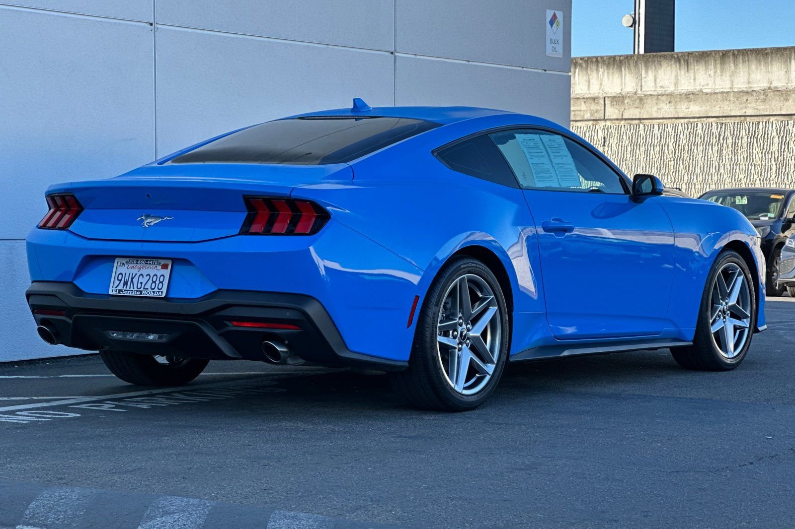 Used 2024 Ford Mustang Coupe image 3
