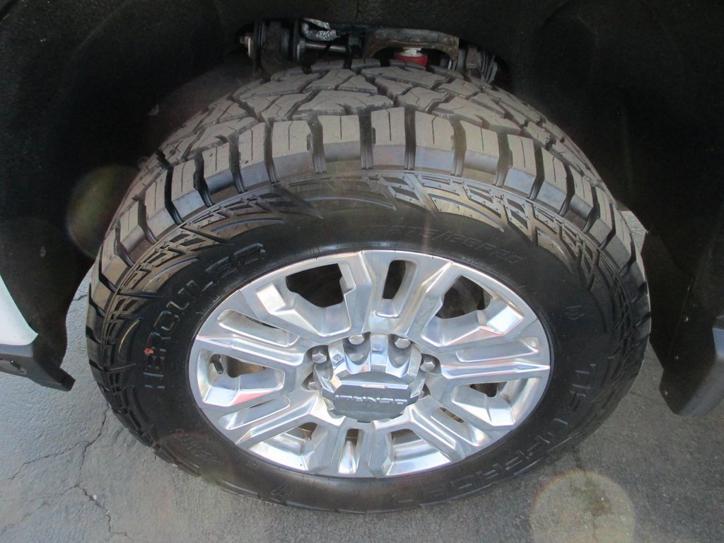 Used 2020 GMC Sierra 2500 Denali w/ Denali Ultimate Package image 14