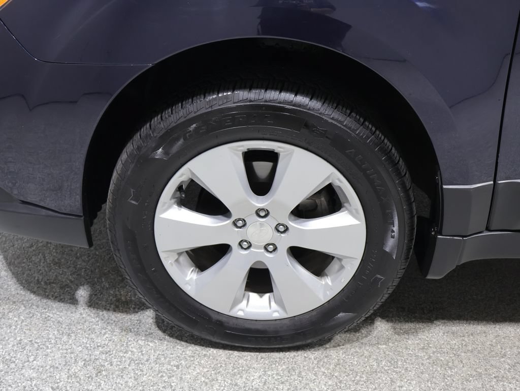 Used 2012 Subaru Outback 2.5i w/ Alloy Wheel Pkg AWD/4WD image 8