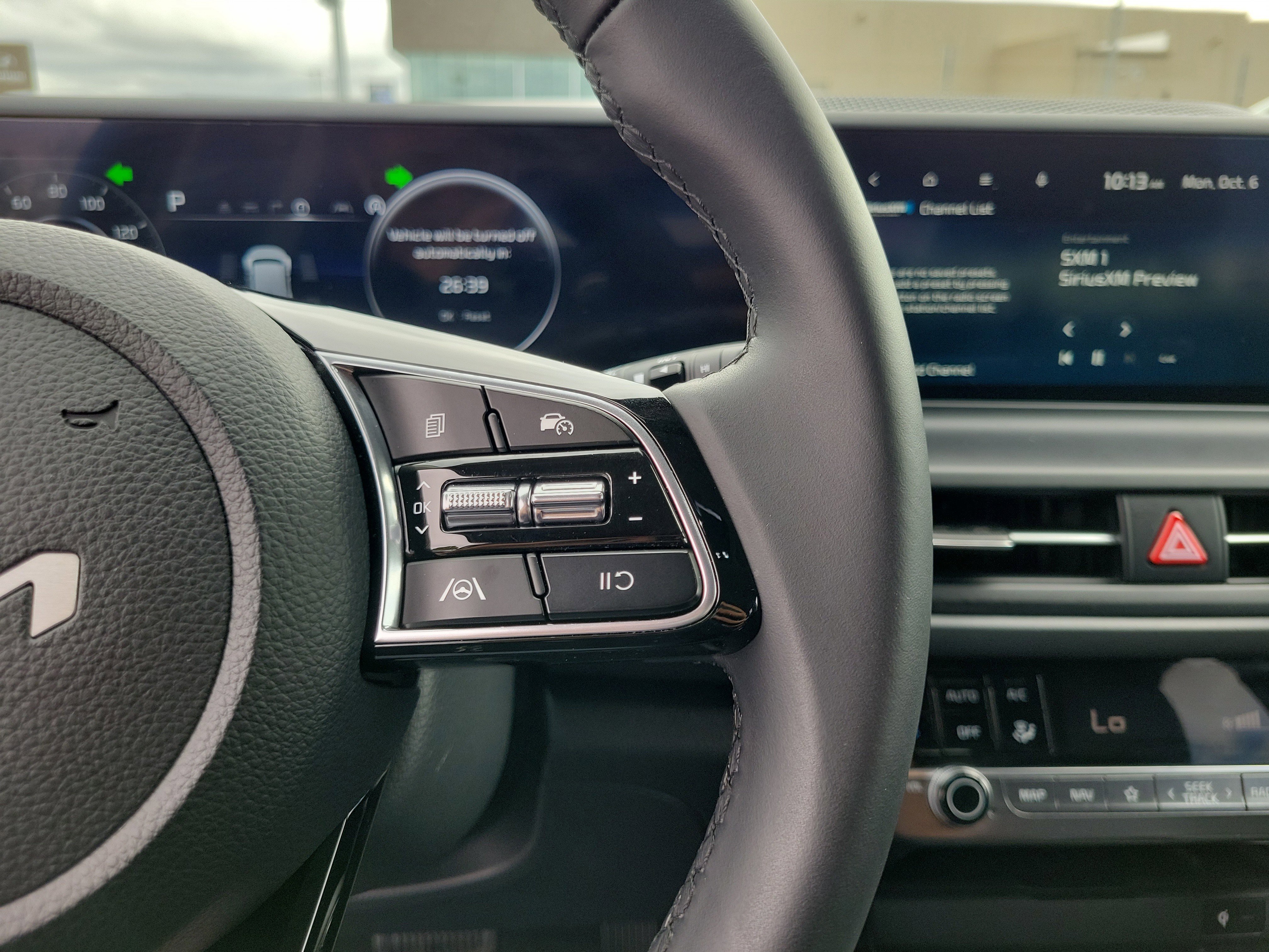 Used 2025 Kia Seltos EX image 24