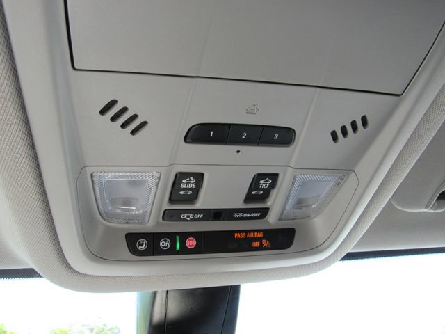 Used 2023 GMC Acadia SLT w/ Preferred Package AWD/4WD image 24