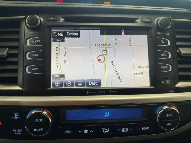 Used 2019 Toyota Highlander XLE AWD/4WD image 13