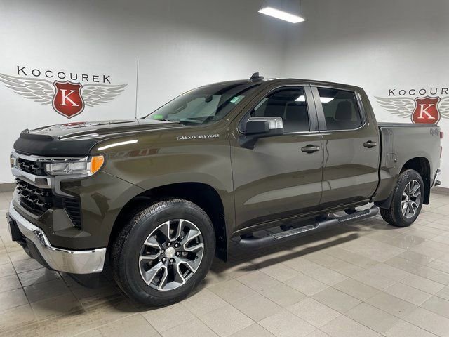 Used 2023 Chevrolet Silverado 1500 LT image 3