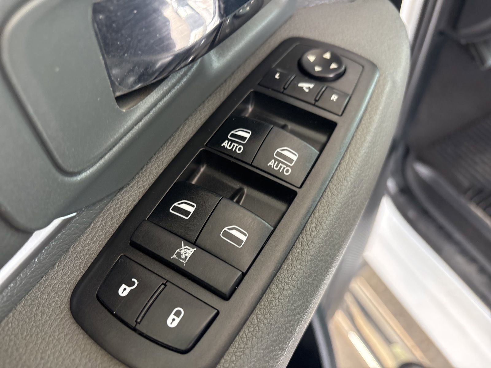 Used 2018 RAM 1500 Big Horn image 11