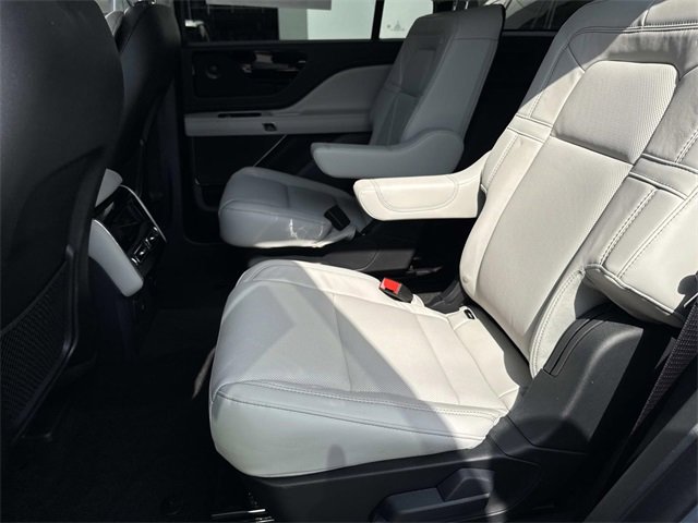 New 2025 Lincoln Aviator Reserve image 15