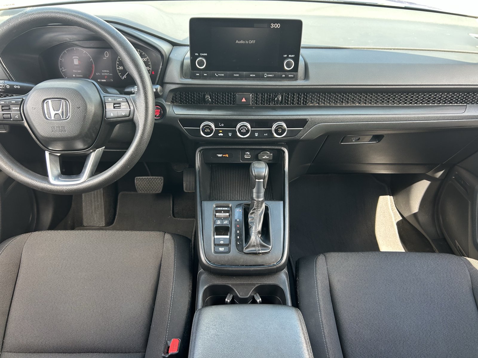 Used 2025 Honda CR-V LX image 15