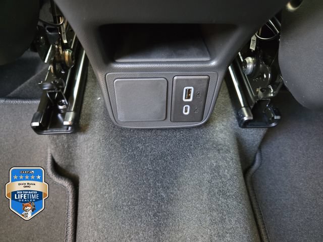 New 2026 Buick Encore GX Preferred AWD/4WD image 11