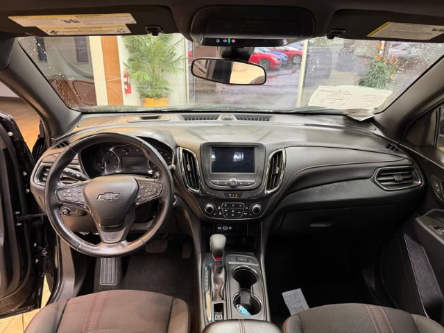 Used 2023 Chevrolet Equinox RS FWD image 12