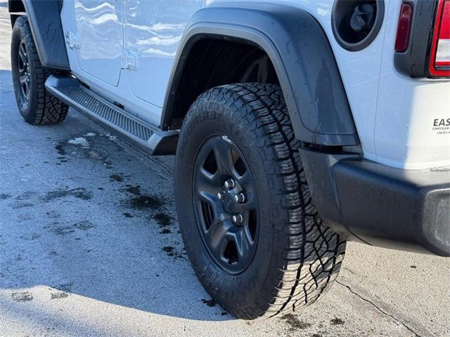 Used 2018 Jeep Wrangler Unlimited Sport image 6