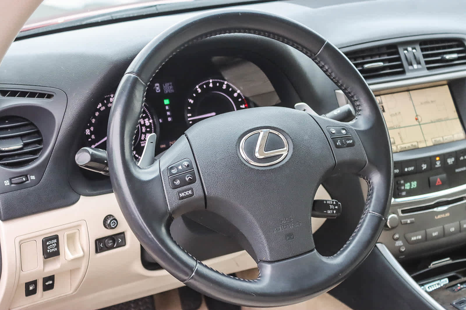 Used 2010 Lexus IS 350C image 14