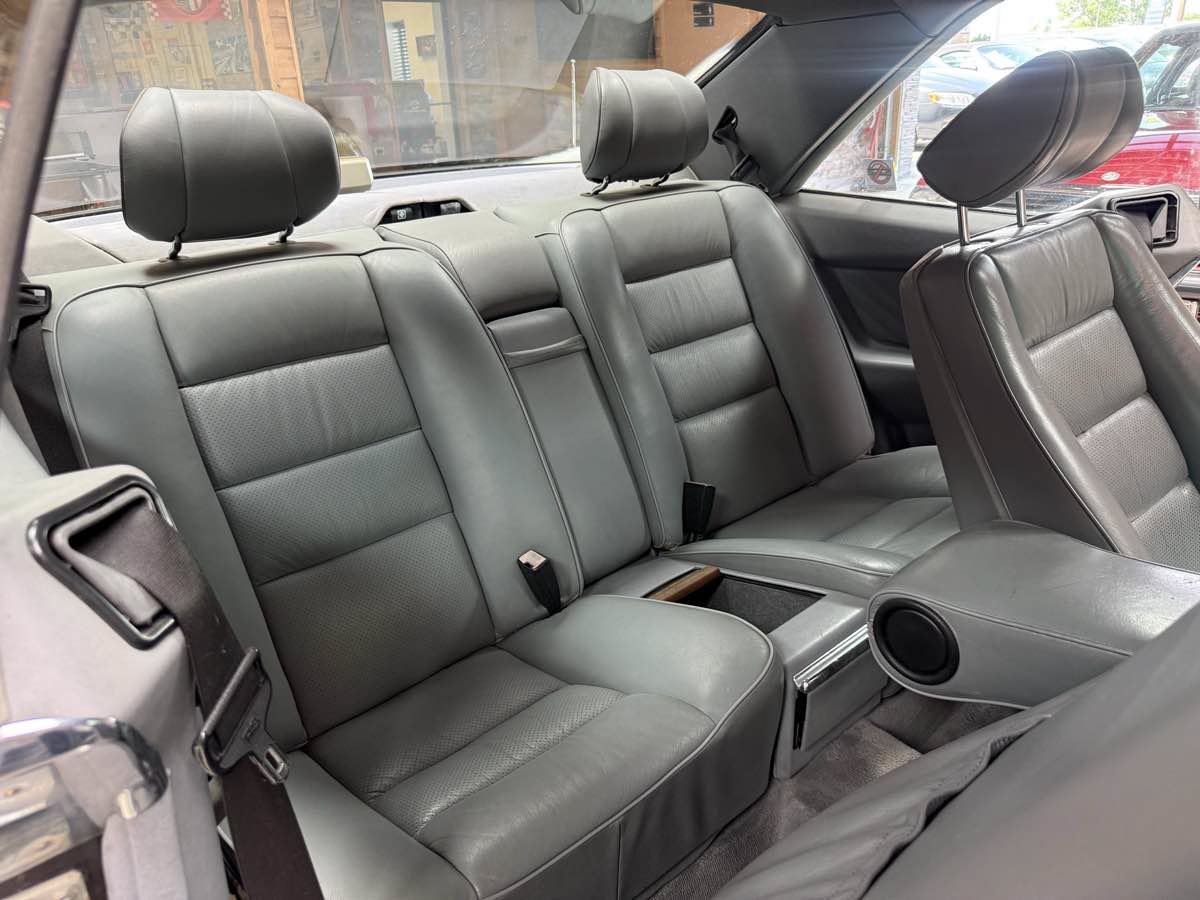 Used 1990 Mercedes-Benz 560 SEC image 16