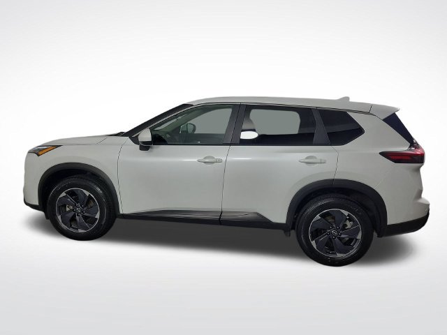 Used 2024 Nissan Rogue SV FWD image 28