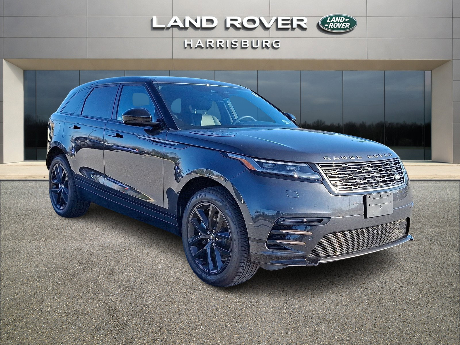 New 2025 Land Rover Range Rover Velar Dynamic SE AWD/4WD image 5