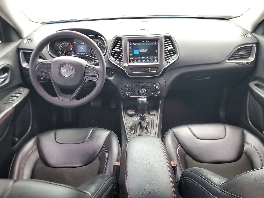 Used 2022 Jeep Cherokee Trailhawk AWD/4WD image 11