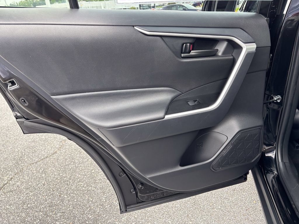 Certified 2025 Toyota RAV4 LE AWD/4WD image 42