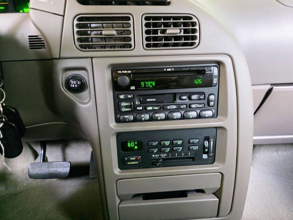 Used 2002 Mercury Villager Estate image 5