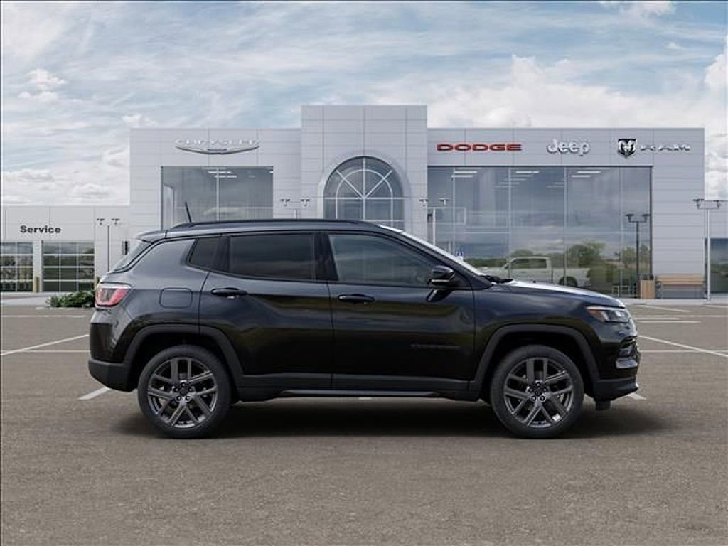 New 2026 Jeep Compass Limited AWD/4WD image 21