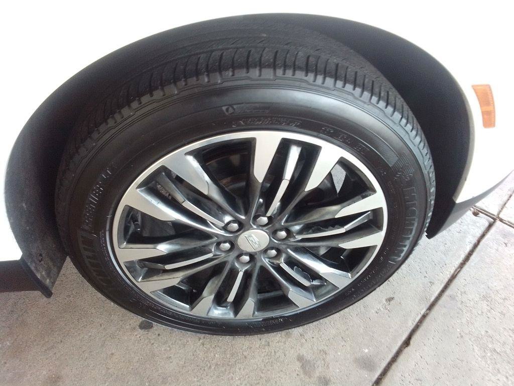 Used 2017 Cadillac XT5 Premium Luxury FWD image 26