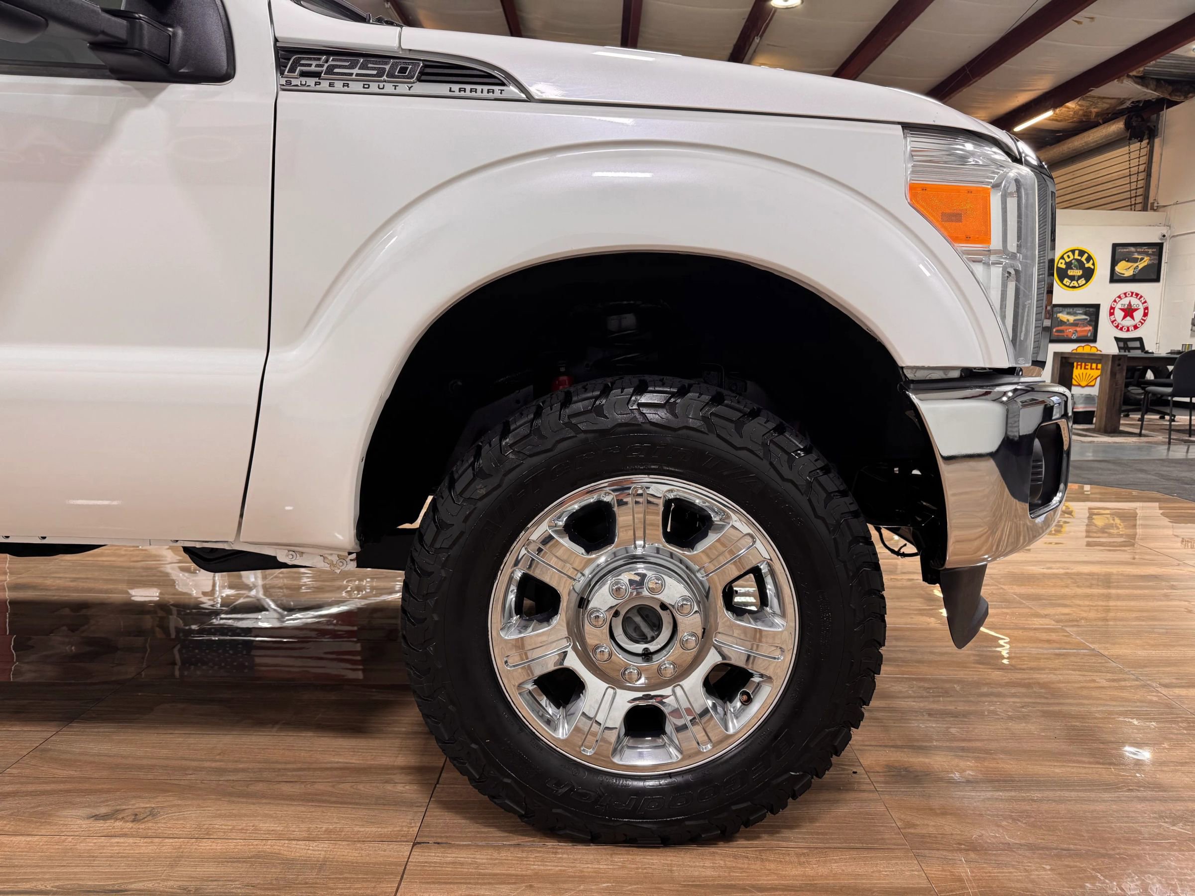 Used 2012 Ford F250 Lariat w/ Lariat Ultimate Pkg AWD/4WD image 4