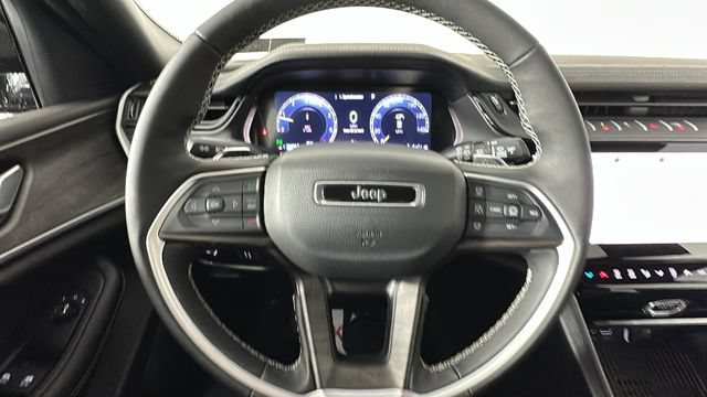 New 2026 Jeep Grand Cherokee Altitude AWD/4WD image 22