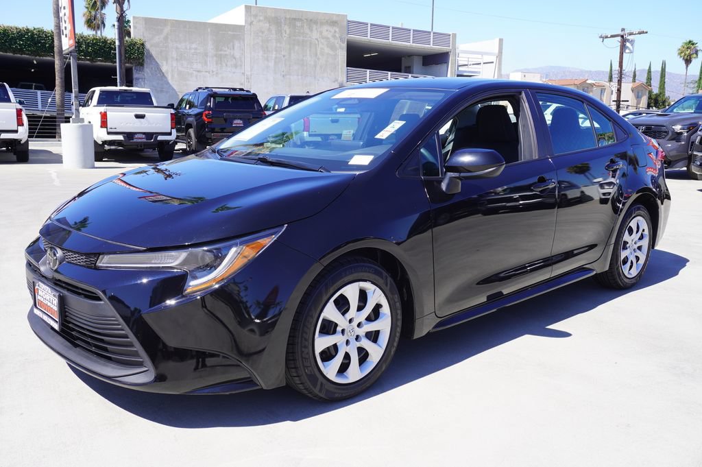 Certified 2024 Toyota Corolla LE FWD image 4