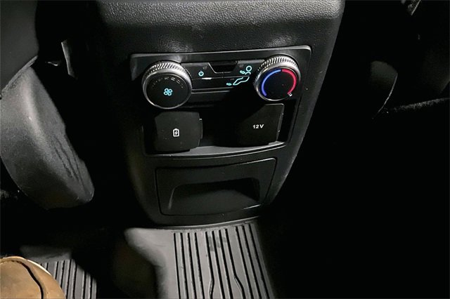 Used 2022 Ford Explorer XLT w/ Equipment Group 202A image 26