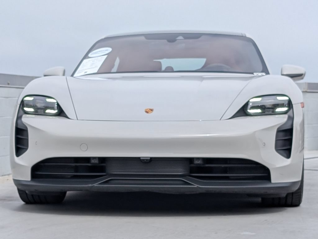 Certified 2024 Porsche Taycan GTS AWD/4WD image 8