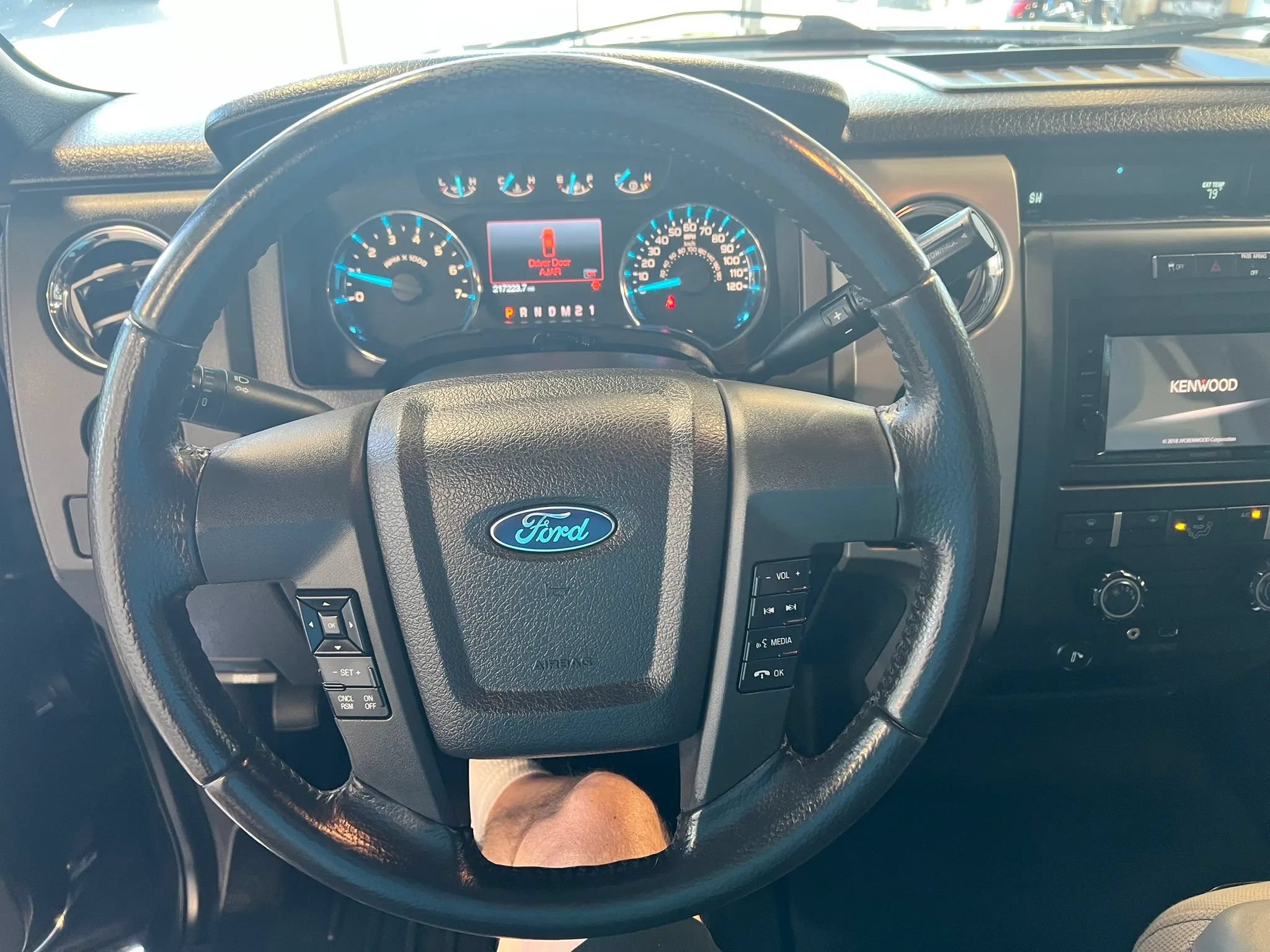 Used 2011 Ford F150 XLT w/ XLT Chrome Pkg AWD/4WD image 14