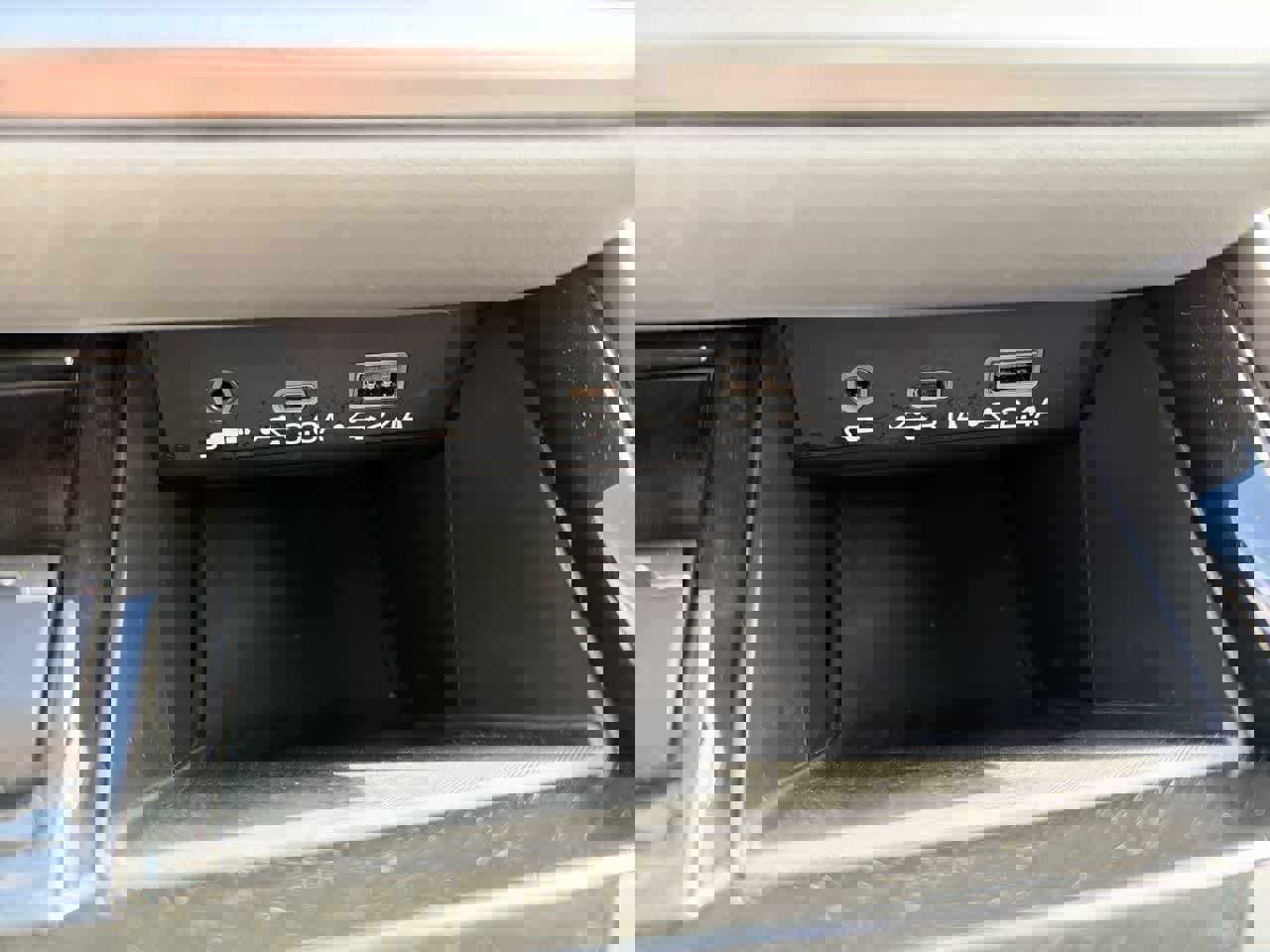 Used 2025 Subaru Outback Premium image 34