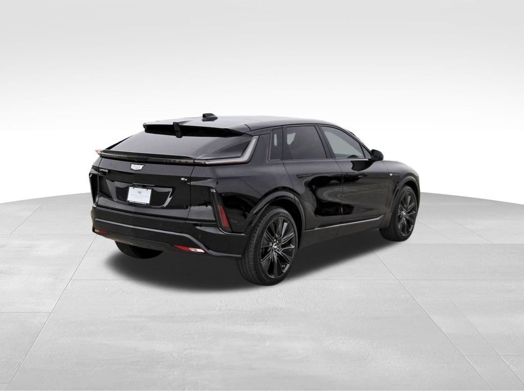New 2027 Cadillac Lyriq Signature Sport w/ Nappa Leather Package AWD/4WD image 4