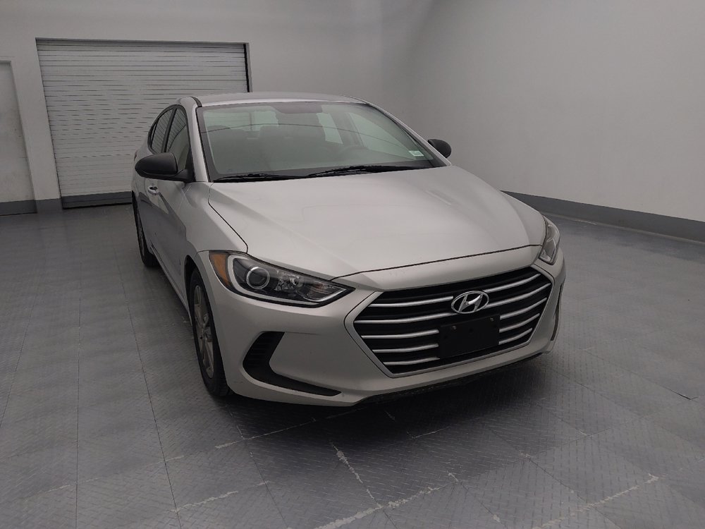 Used 2018 Hyundai Elantra SEL w/ Cargo Package image 14