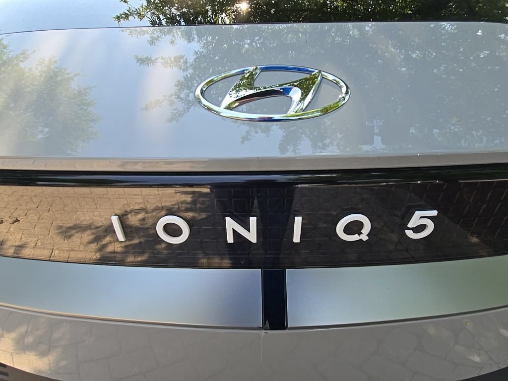 Used 2024 Hyundai Ioniq 5 SEL AWD/4WD image 10