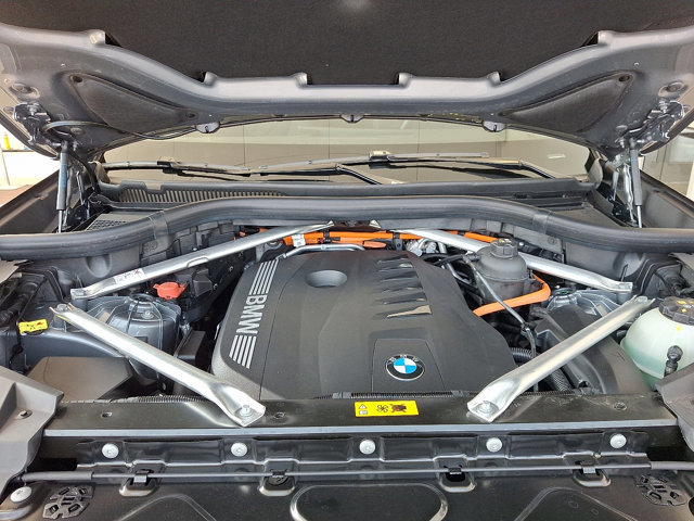 Certified 2025 BMW X5 xDrive50e image 31