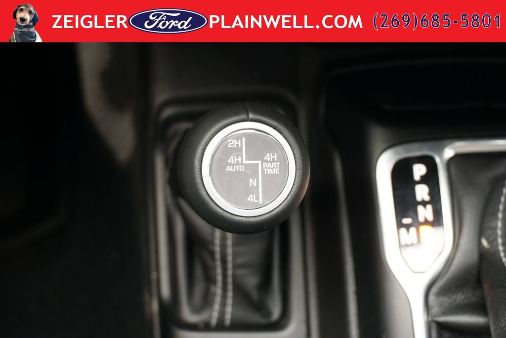 Used 2023 Jeep Wrangler Unlimited Sahara w/ Cold Weather Group AWD/4WD image 23