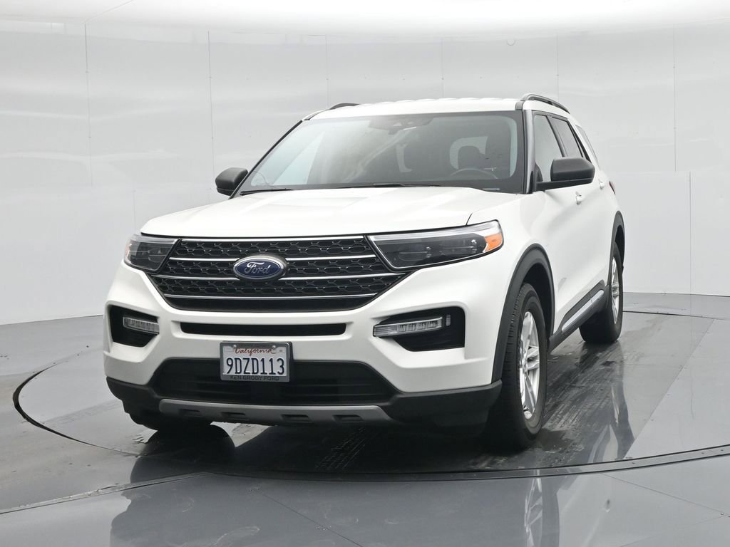 Certified 2022 Ford Explorer XLT w/ Equipment Group 202A image 62