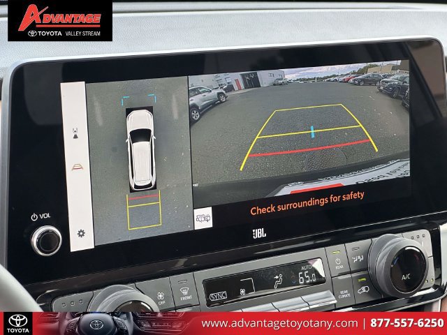 Used 2024 Toyota Grand Highlander AWD image 33
