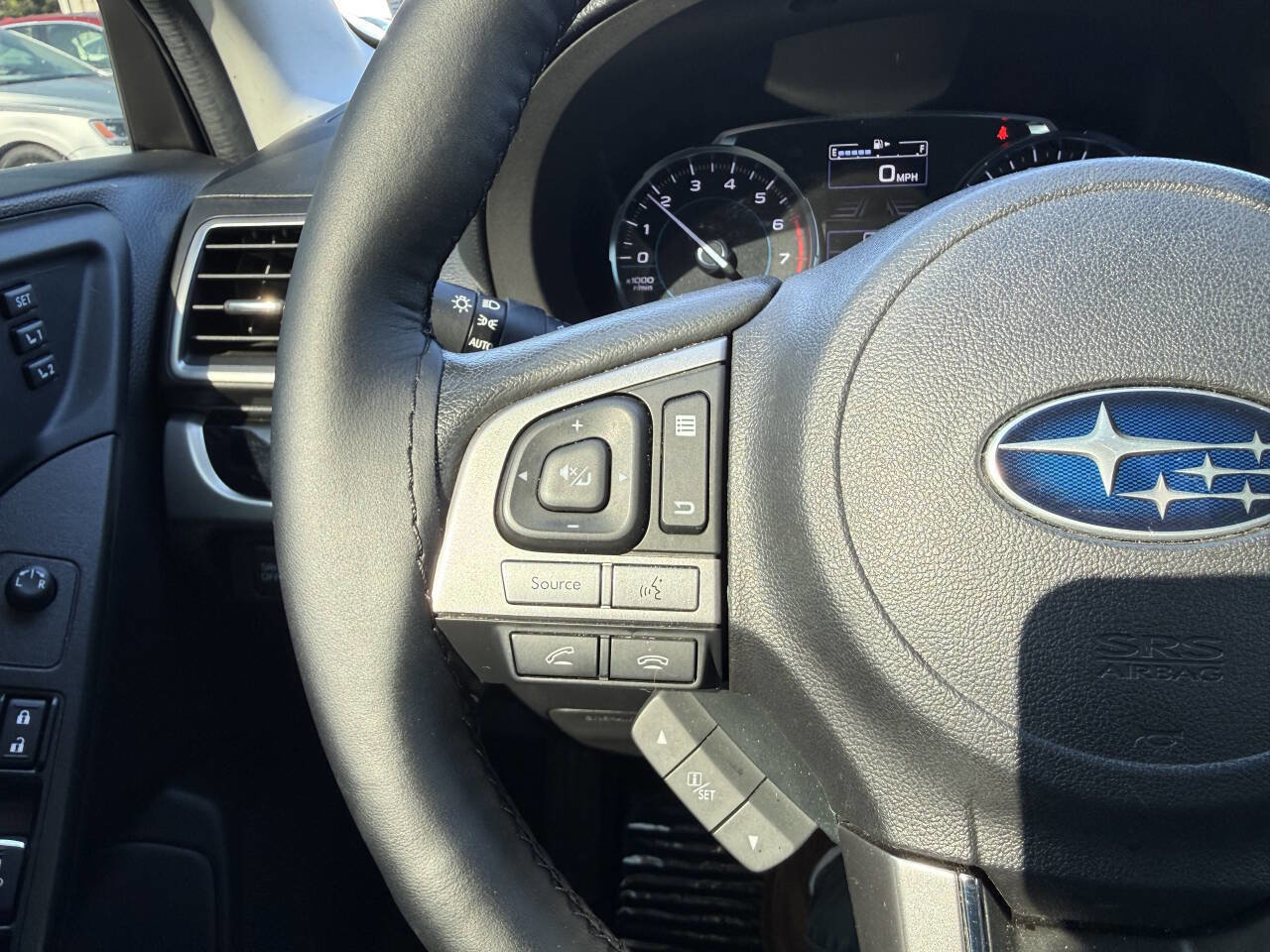 Used 2017 Subaru Forester 2.5i Touring AWD/4WD image 15