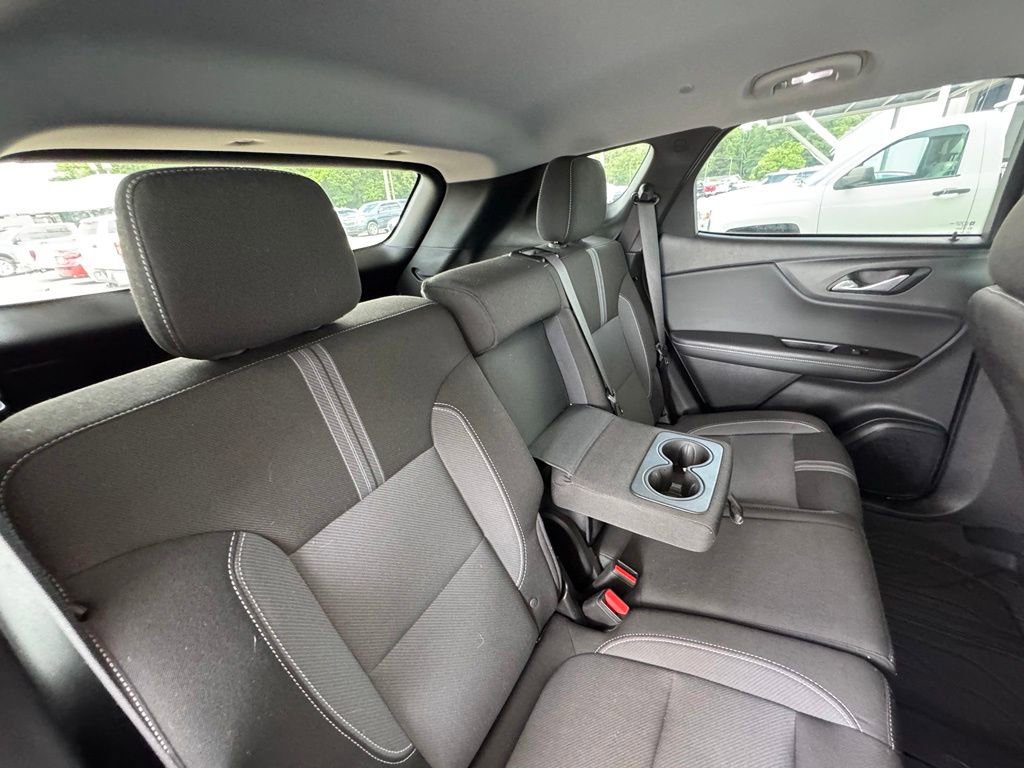 Used 2024 Chevrolet Blazer LT w/ Convenience Package FWD image 25