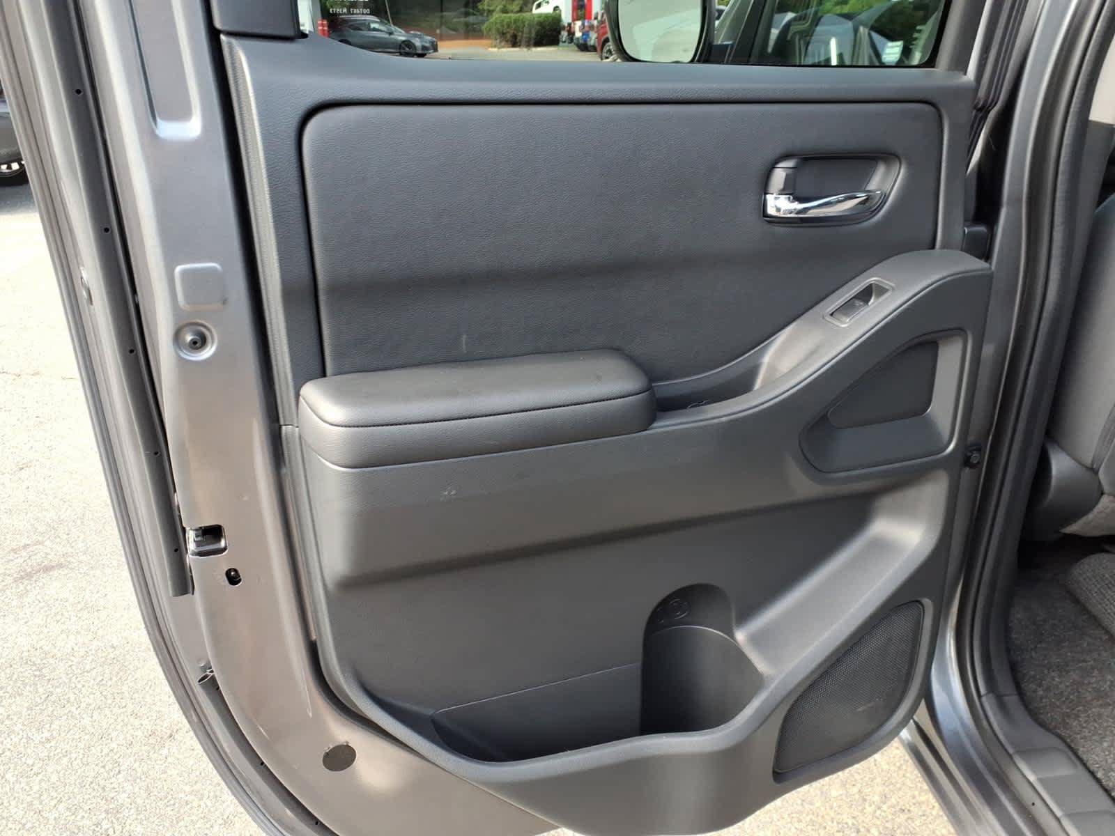Certified 2026 Nissan Frontier SV w/ SV Convenience Package AWD/4WD image 12