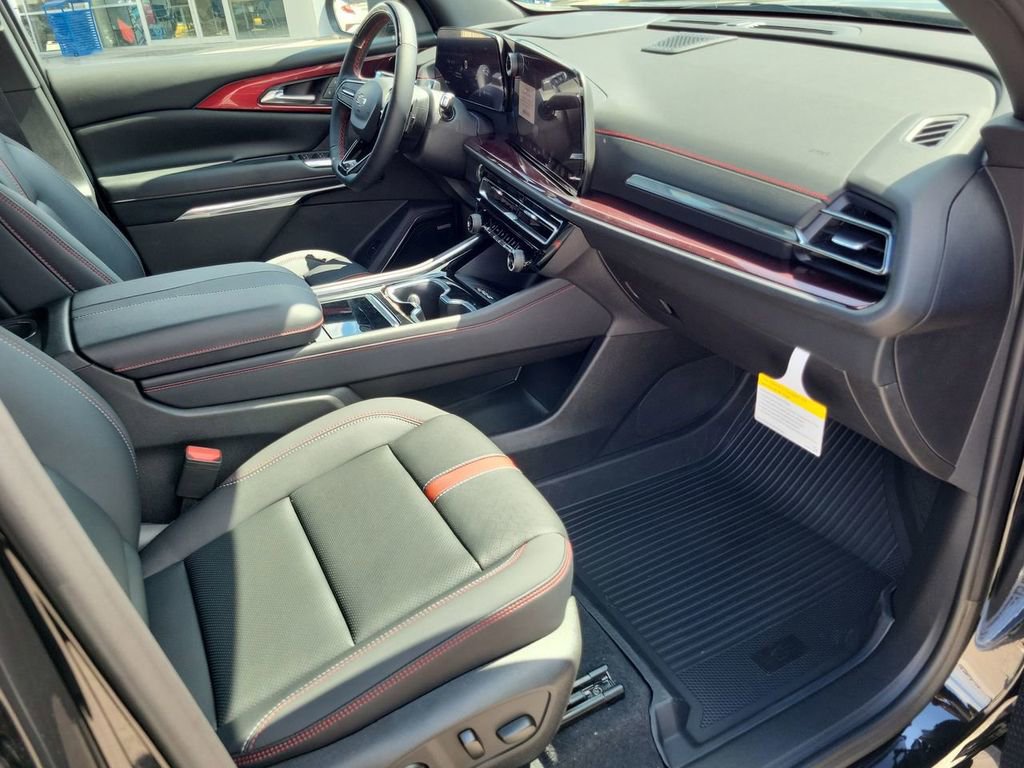 New 2026 Chevrolet Traverse RS w/ LPO, Floor Liner Package image 27