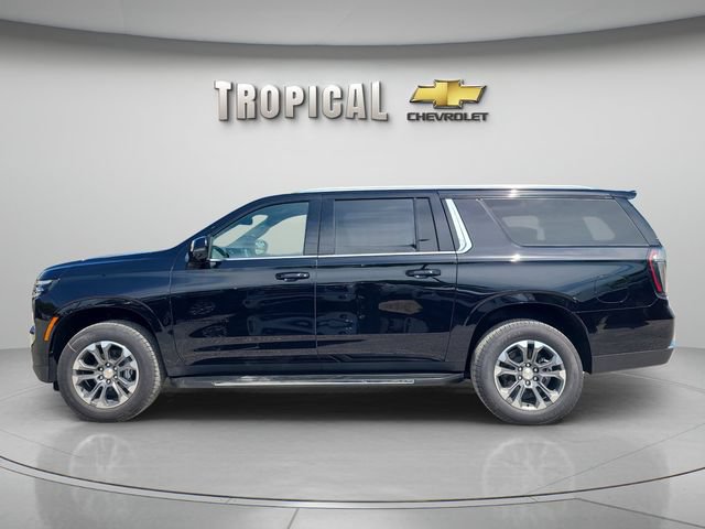 New 2026 Chevrolet Suburban LT w/ Comfort Package RWD image 2