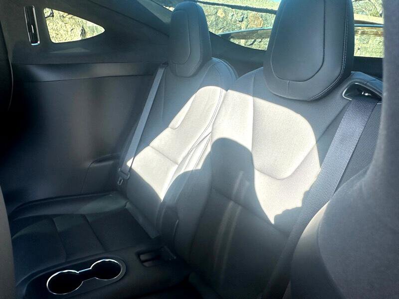 Used 2023 Tesla Model X image 32