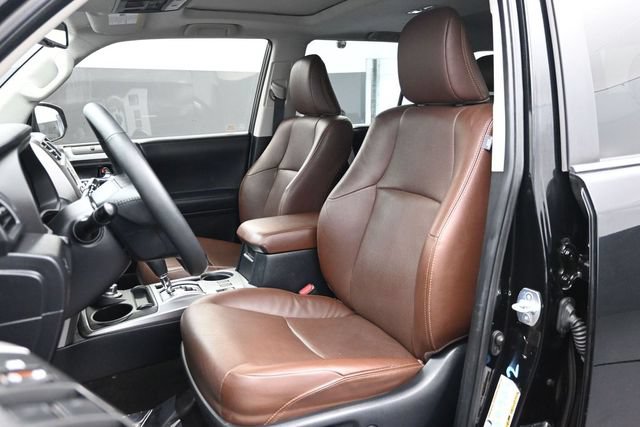 Used 2020 Toyota 4Runner Limited AWD/4WD image 5