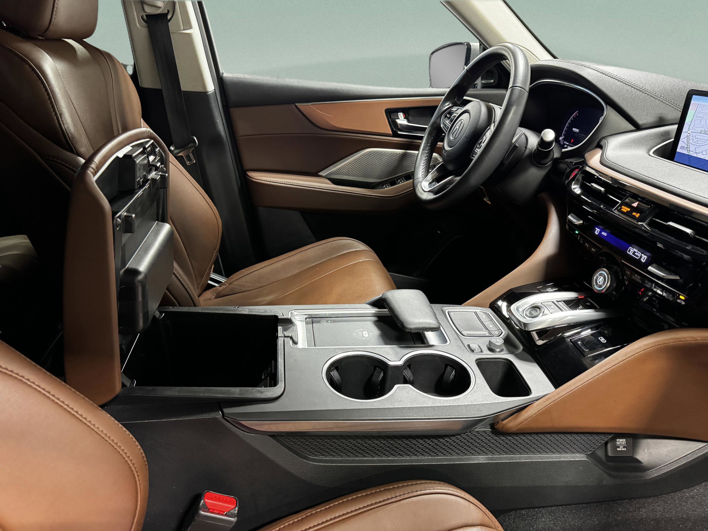 Certified 2023 Acura MDX FWD w/ Technology Package image 25