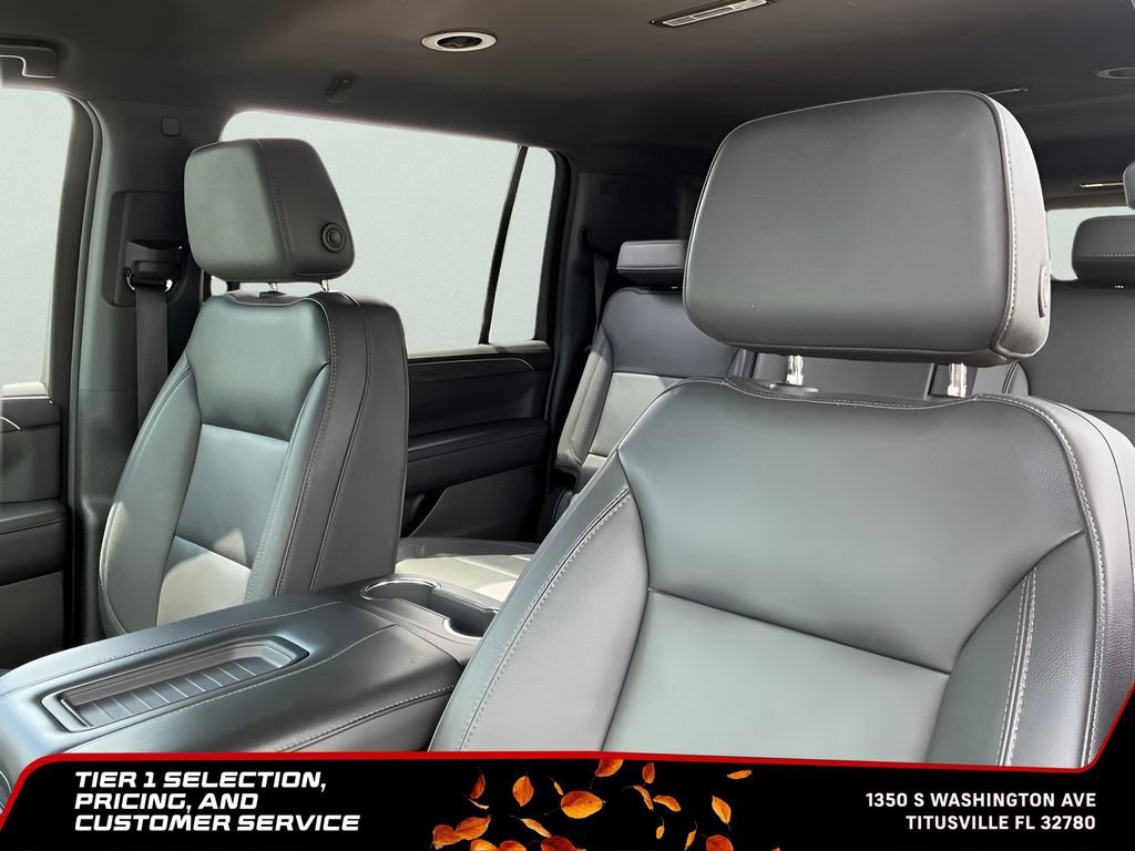 Used 2024 Chevrolet Suburban LT AWD/4WD image 19